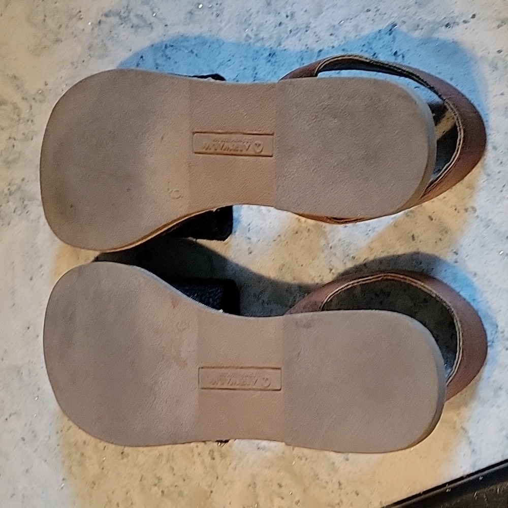 Airwalk Sandals Black Flats Crochet Super Cute! - Picture 3 of 11